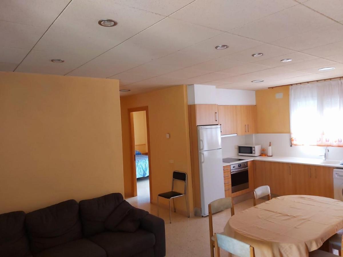 Apartamentos la Francesa Santa Pau Bagian luar foto