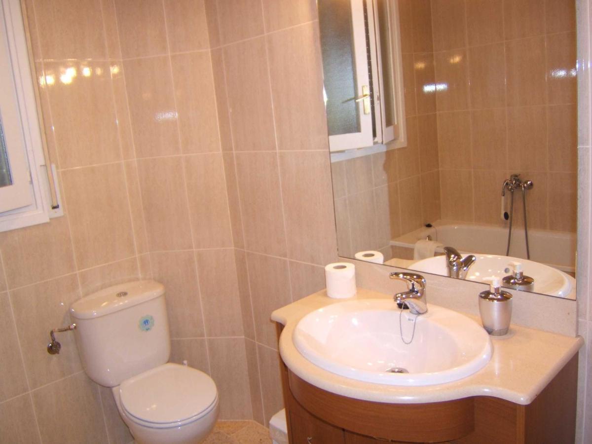 Apartamentos la Francesa Santa Pau Bagian luar foto