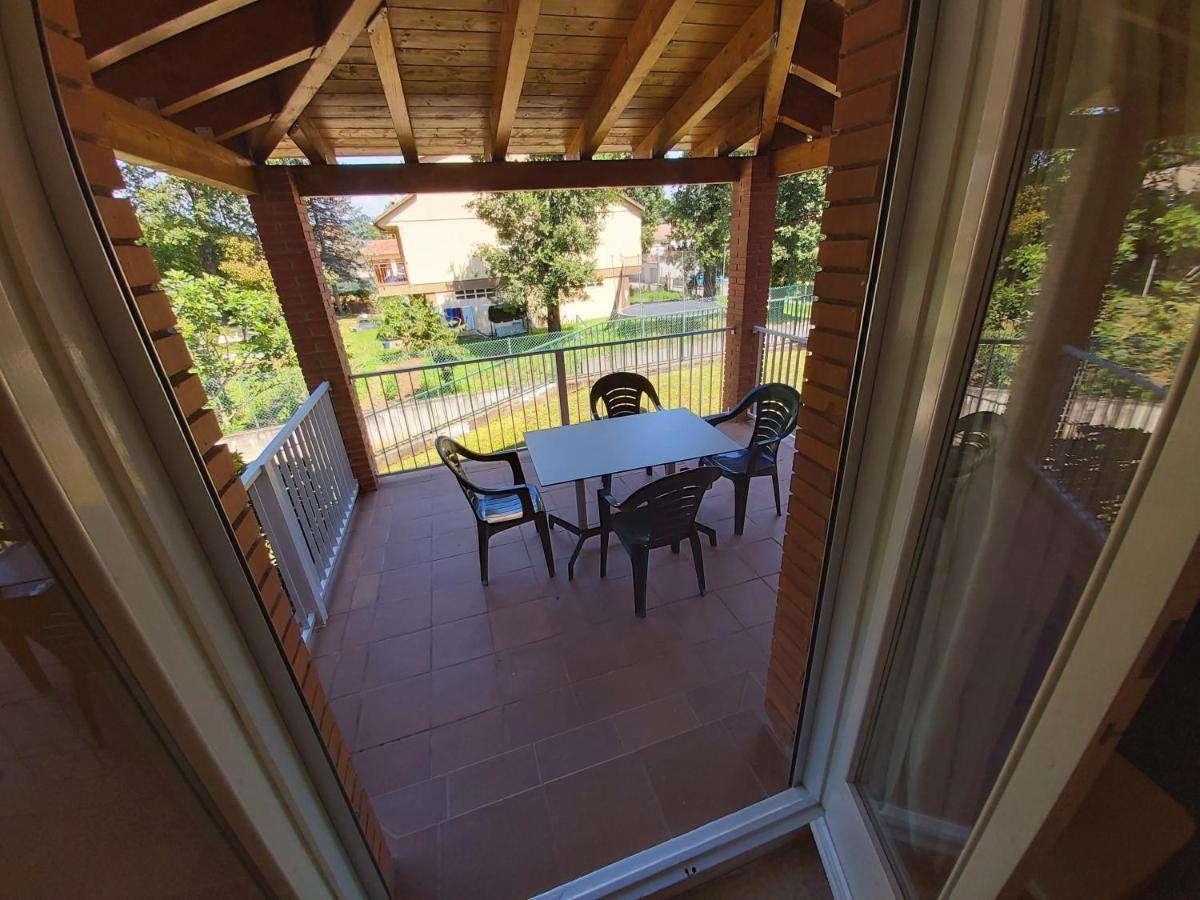 Apartamentos la Francesa Santa Pau Bagian luar foto