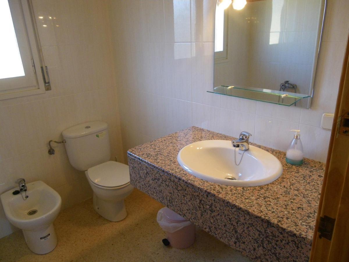 Apartamentos la Francesa Santa Pau Bagian luar foto